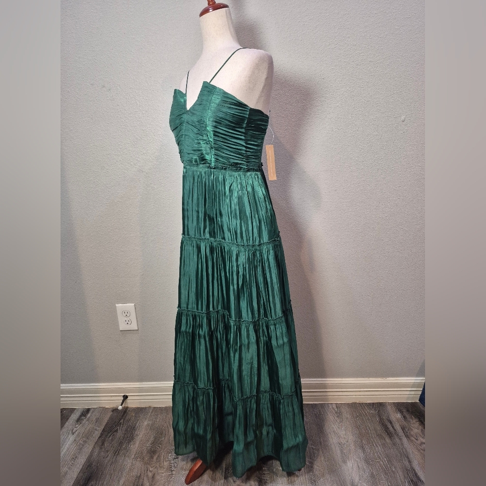 O.P.T New Midi  Dress Size Large In Elegant Green Color - Picture 5 of 6